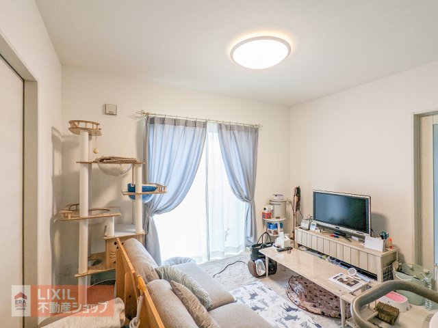 �Ȗ،����R�s�厚���q�V�c 123-21�̒��È�ˌ��Ẵ��r���O