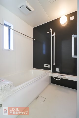 �Ȗ،����R�s���ԁX�c2���ڂ̐V�z��ˌ��Ă̗���