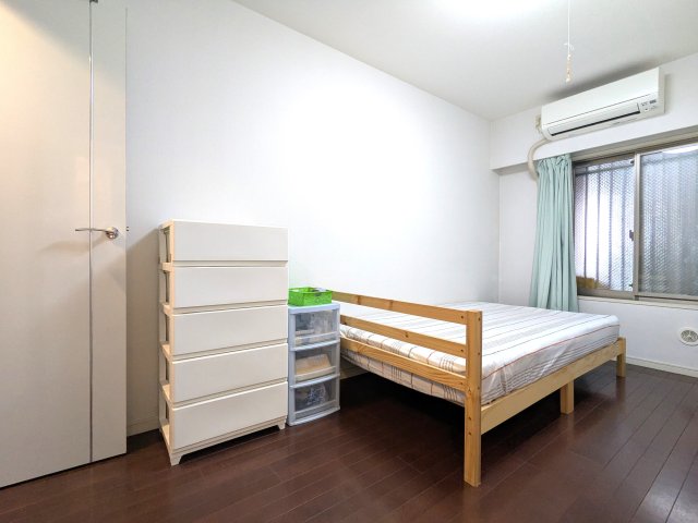 �Ȗ،��F�s�{�s���h��6���ڂ̒��Ã}���V�����̂��̑�����