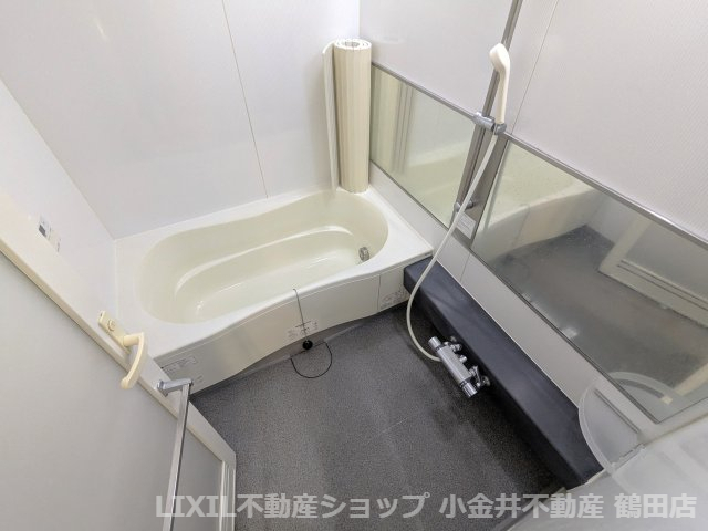 �Ȗ،��F�s�{�s�����{�� 1200-10�̒��Ã}���V�����̗���