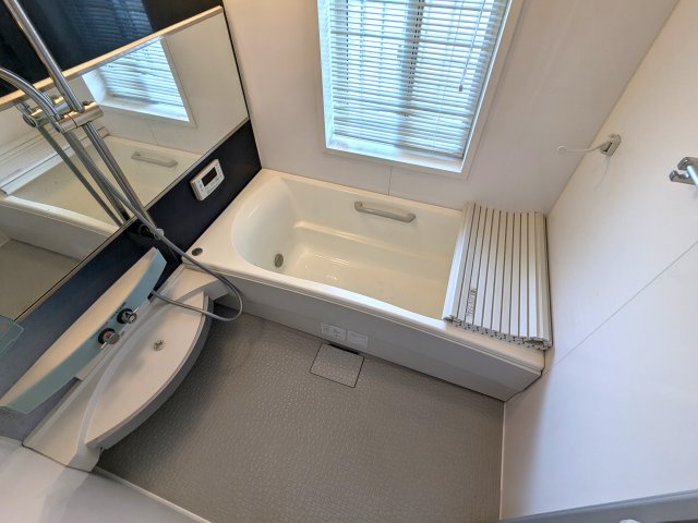 �Ȗ،��F�s�{�s���� 564-15�̒��È�ˌ��Ă̗���