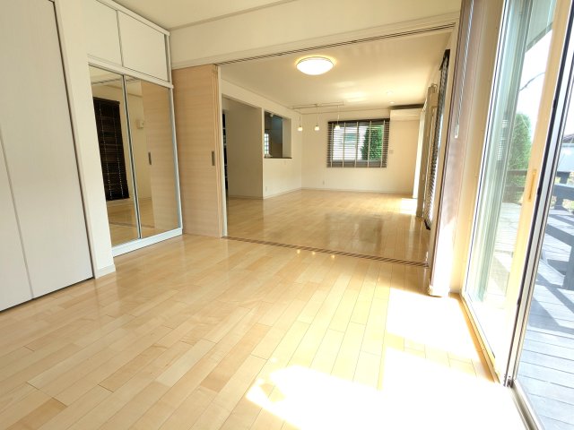 �Ȗ،��F�s�{�s���� 564-15�̒��È�ˌ��Ă̂��̑�����
