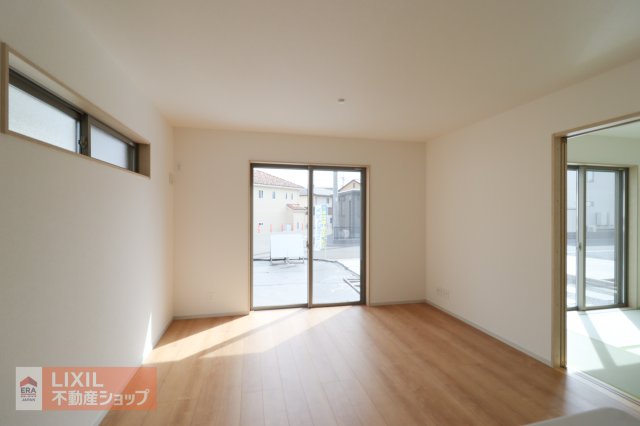 �Ȗ،������s��n �̐V�z��ˌ��Ẵ��r���O