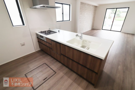 �Ȗ،��F�s�{�s����2���ڂ̐V�z��ˌ��Ă̂��̑�����