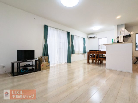 �Ȗ،������s��n 1675-87�̒��È�ˌ��Ẵ��r���O