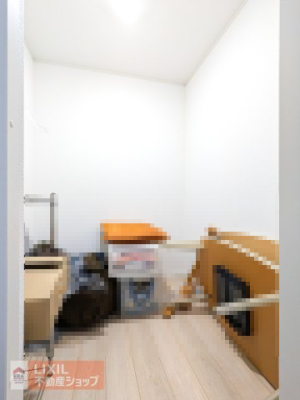 �Ȗ،������s��n 1675-87�̒��È�ˌ��Ă̎��[