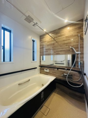 �Ȗ،��F�s�{�s������ 600-9�̒��È�ˌ��Ă̗���