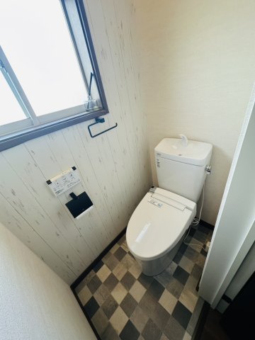 �Ȗ،��F�s�{�s������ 600-9�̒��È�ˌ��Ẵg�C��