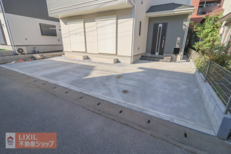 ԏ ƂԃXy[XłBۂ̂Ԃ̎ԎƂ킹ČnłmFB