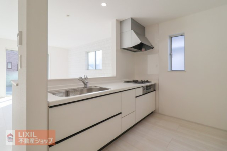 Lb` Ƒł̃R~jP[VƂΖʌ^VXeLb`łBɃVNƃR܂Ƃ߂VvȌ`łB