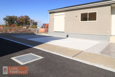 ԏ ƂԃXy[XłBۂ̂Ԃ̎ԎƂ킹ČnłmFB