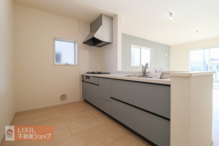 Lb` Ƒł̃R~jP[VƂΖʌ^VXeLb`łBɃVNƃR܂Ƃ߂VvȌ`łB