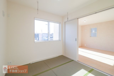 ̑ a_ȕ͋CŃbNXʂ炵܂Bql̗VяƂĂd󂵂܂ˁ