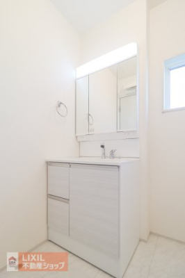 ʑEʏ nʐ^BƑՂ[ł܂I