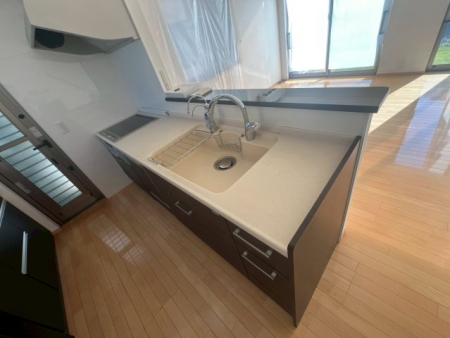 Lb` Ƒł̃R~jP[VƂΖʌ^VXeLb`łBɃVNƃR܂Ƃ߂VvȌ`łB