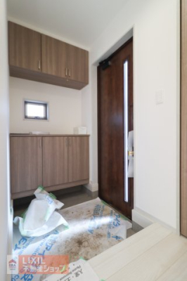  ƂX^CbVȌցBV[YN[NȂǎpłB