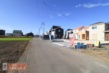 ̑ OʓȞnʐ^łBƂ̂铹yXԂȂǁAnłmFB