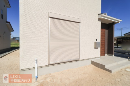  Vb^[͍ЊQՔMEhEhEȂǑ̃bg܂BhƑ΍ƂĂʓIłB Vb^[͐ݒuĂ邾ŁAoIȖhƌʂ҂ł܂B