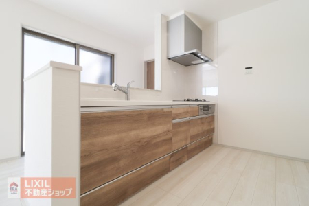 Lb` Ƒł̃R~jP[VƂΖʌ^VXeLb`łBɃVNƃR܂Ƃ߂VvȌ`łB