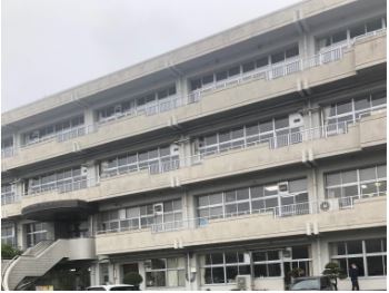  �y���w�Z�z���R�s����쒆�w�Z�܂�1195��