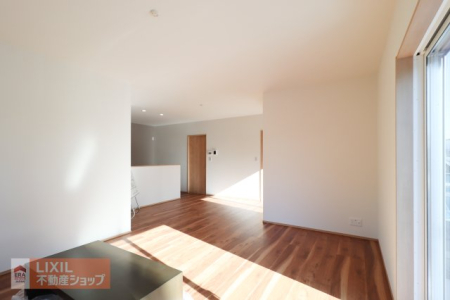  �y���r���O�_�C�j���O�z���n�����ʐ^�B�Ƒ��ŉ߂����邭�났�̋��