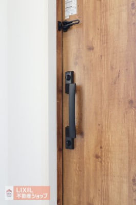  �y�h�Ɛݔ��z���n�����ʐ^�B�Q�d�ň��S�̃_�u�����b�N�B