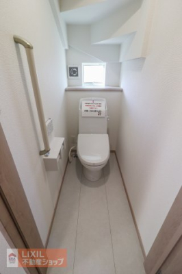 �g�C�� �ׂ��ȉ��x���߂��ł��A�����E���K�Ɏg�p�ł��鉷�����@�\�t�g�C�����̗p���Ă��܂��B