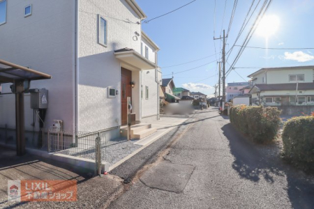 ���̑� �O�ʓ��H�̌��n�����ʐ^�ł��B��Ƃ�̂��铹����y�X���ԂȂǁA���n�ł��m�F���������B