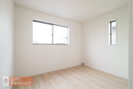  �x�b�h�ƕ׋�����u���Ă��傤�ǂ����L���ł��B�e�����Ɏ��[�X�y�[�X���������Ă���̂ŁA���[�Ƌ��u�����ɂ��������Еt���A��������Ǝg���܂��B