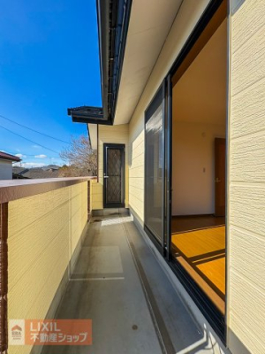 �o���R�j�[ -