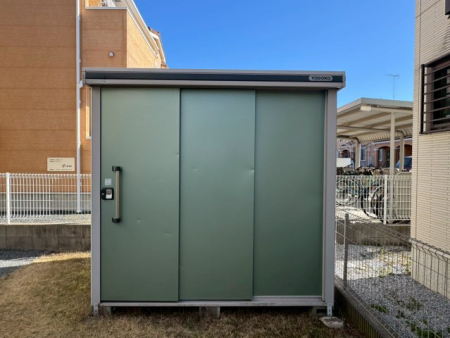 ���[ �O�����u