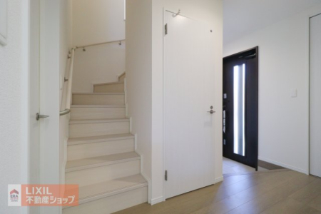 ���̑����� �y�����z���n�����ʐ^�B�K�i�͎肷�������D�w���񂩂炨�q�l�⍂��҂����S�ł��B