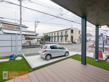 ���̑����� �y�E�b�h�f�b�L�z���n�����ʐ^�B