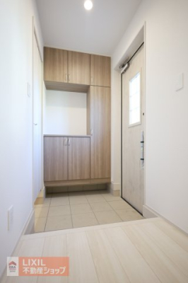 ���� �y���ցz���n�����ʐ^�B�������Ɩ��邢���ւ����Ƒ��◈�q�����o�}���B