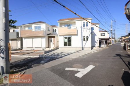 ���̑� �O�ʓ��H�̌��n�����ʐ^�ł��B��Ƃ�̂��铹����y�X���ԂȂǁA���n�ł��m�F���������B