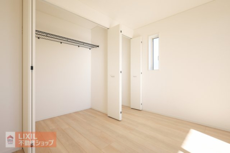 ���[ �n���K�[�p�C�v�ɂ�����ꂽ�ߗނ���ڂŊm�F���邱�Ƃ��ł���̂ŁA�T���Ă�����̂������₷���A�K�v�Ȃ��̂������Ɏ��o�����Ƃ��ł��܂��B