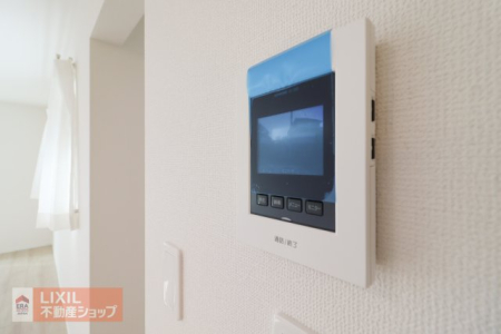  ���n�����ʐ^�B�J���[TV�C���^�[�z���B