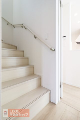 ���̑����� ���n�����ʐ^�B�K�i�͎肷�������D�w���񂩂炨�q�l�⍂��҂����S�ł��B