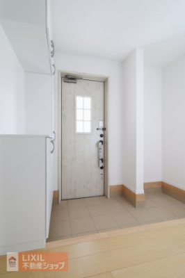 ���� ���n�����ʐ^�B�������Ɩ��邢���ւ����Ƒ��◈�q�����o�}���B