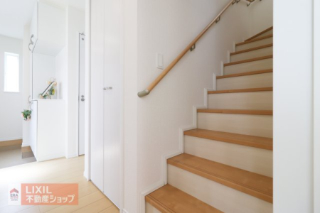 ���̑����� ���n�����ʐ^�B�K�i�͎肷�������D�w���񂩂炨�q�l�⍂��҂����S�ł��B