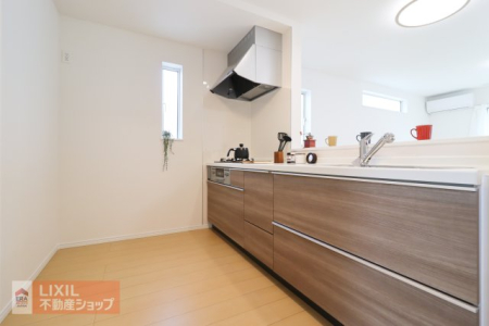 �L�b�`�� ���n�����ʐ^�B�J�E���^�[�L�b�`���ŉƑ��̉�b���e�݂܂��ˁ�