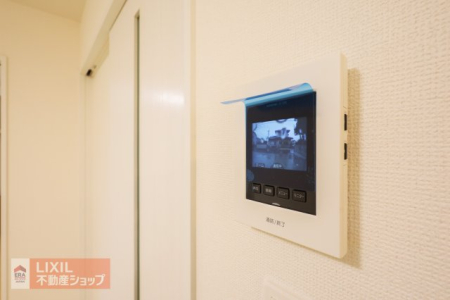  ���n�����ʐ^�B�J���[TV�C���^�[�z���B