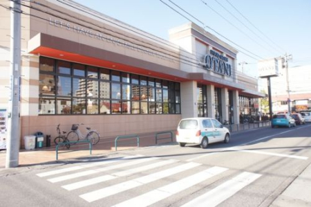  �y�X�[�p�[�z�I�[�^�j�܂�230��