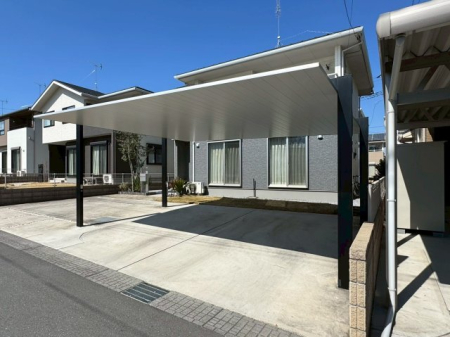 ���ԏ� �J�[�|�[�g�Q�䕪�t���I�L�X�J�[�X�y�[�X���m�ۂ��܂����B���q�p�Ƃ��Ă��d�󂵂܂��ˁB