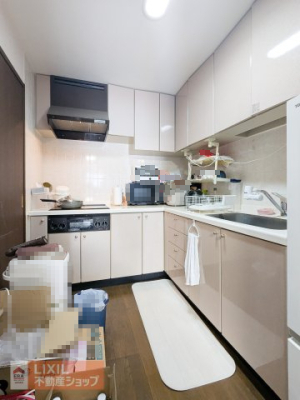 �L�b�`�� �̂̌�����ς��邾���ŃV���N�ƃR�����Ɏ肪�͂��A�����I��L���^�L�b�`���B�Ǝ��̕��������炵�A�����̐H���������K�ɃT�|�[�g���܂��B