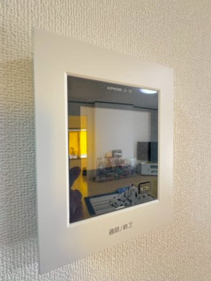  �^��@�\�t���ŁA�h�Ə�͂������A���͂����Ȃǂ̔c���ɂ��֗��B