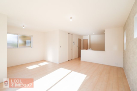  �y���r���O�_�C�j���O�z���n�����ʐ^�B�Ƒ��ŉ߂����邭�났�̋��