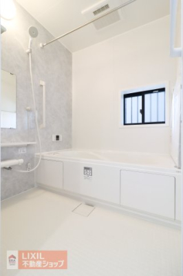 ���� �����̔�������L�X�Ƃ�����؃o�X���[���� �����t���Ă��邽�߁A���C����������ł��܂��I