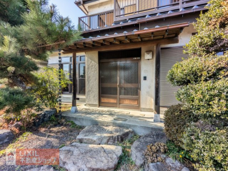  ���悩�牺���鍽��́A �J�̓������������i�F�ɕς��Ă����a���Z��Ȃ�ł͂̍ו��ւ̂������ł��B