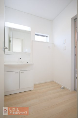  �����h���[�X�y�[�X�͉Ǝ������Ȃǎg�����肪�悭�A�����󂪂��₷���ł��ˁB